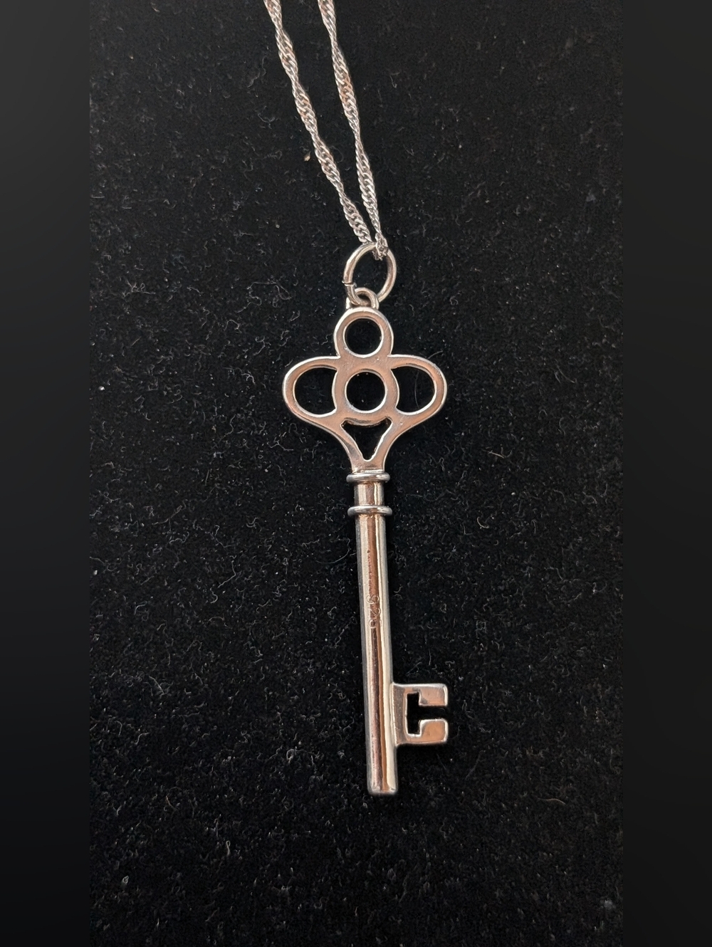 STERLING Silver Key Charm Pendant - Picture 8 of 8